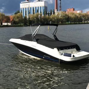 Bayliner VR5 med MerCruiser 4,5l AET 200hk från 2016