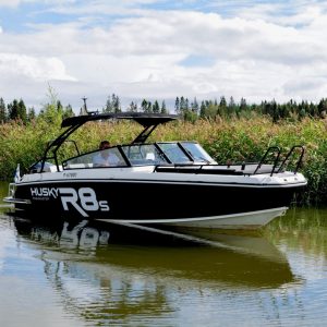 Finnmaster Husky R8 med Yamaha F300BETX från 2018