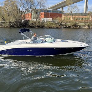 Sea Ray 240 SS med Mercruiser 300 HK från 2006