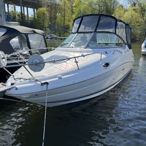 Sea Ray Sundancer 240/245 med Mercruiser 260 HK från 2008