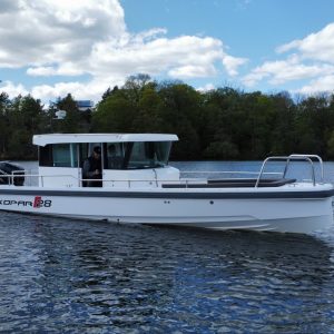 Axopar 28 C med Mercury Verado 300 HK från 2015