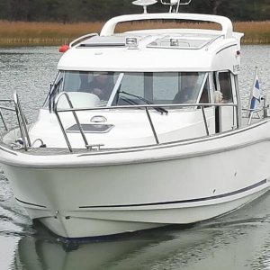 Aquador 28 C med Volvo Penta 310 hk från 2004