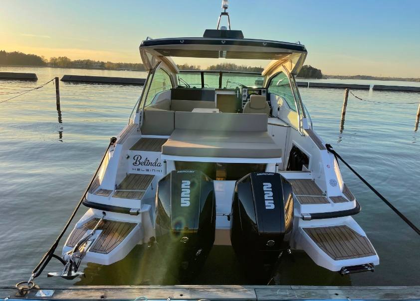 Flipper 900ST med 2 x Mercury 225 hk från 2020, Uttagen 2021 - Bild 2