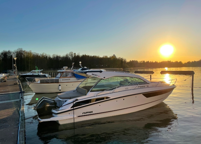 Flipper 900ST med 2 x Mercury 225 hk från 2020, Uttagen 2021 - Bild 5