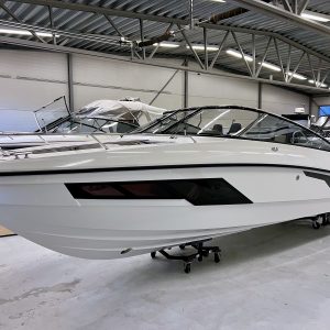 Finnmaster T8 med Yamaha 300 HK från 2020