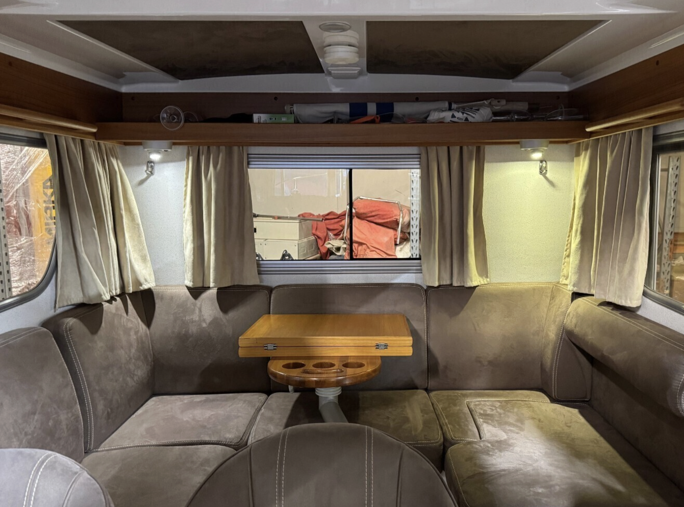 Minor Offshore 28 med Volvo Penta 330 hk från 2011 / 6 851 kr/mån - Bild 4