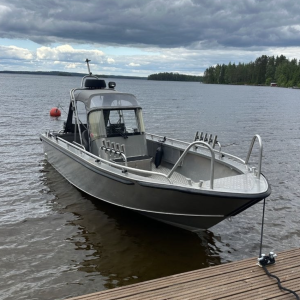 Arronet 24.5 SXP med Suzuki 300 HK från 2016 / 3 533 kr/mån