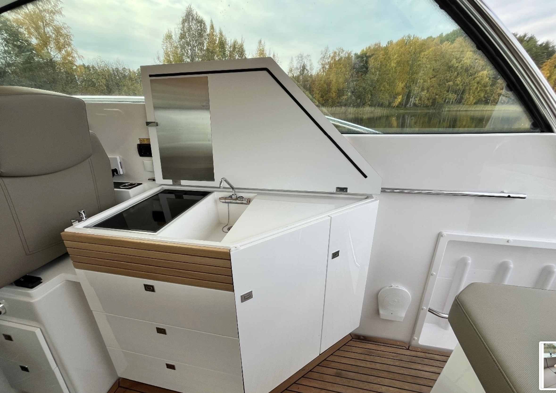 Flipper 900 ST med 2 x Mercury 200 HK från 2019 / Bara 36 timmar! - Bild 4