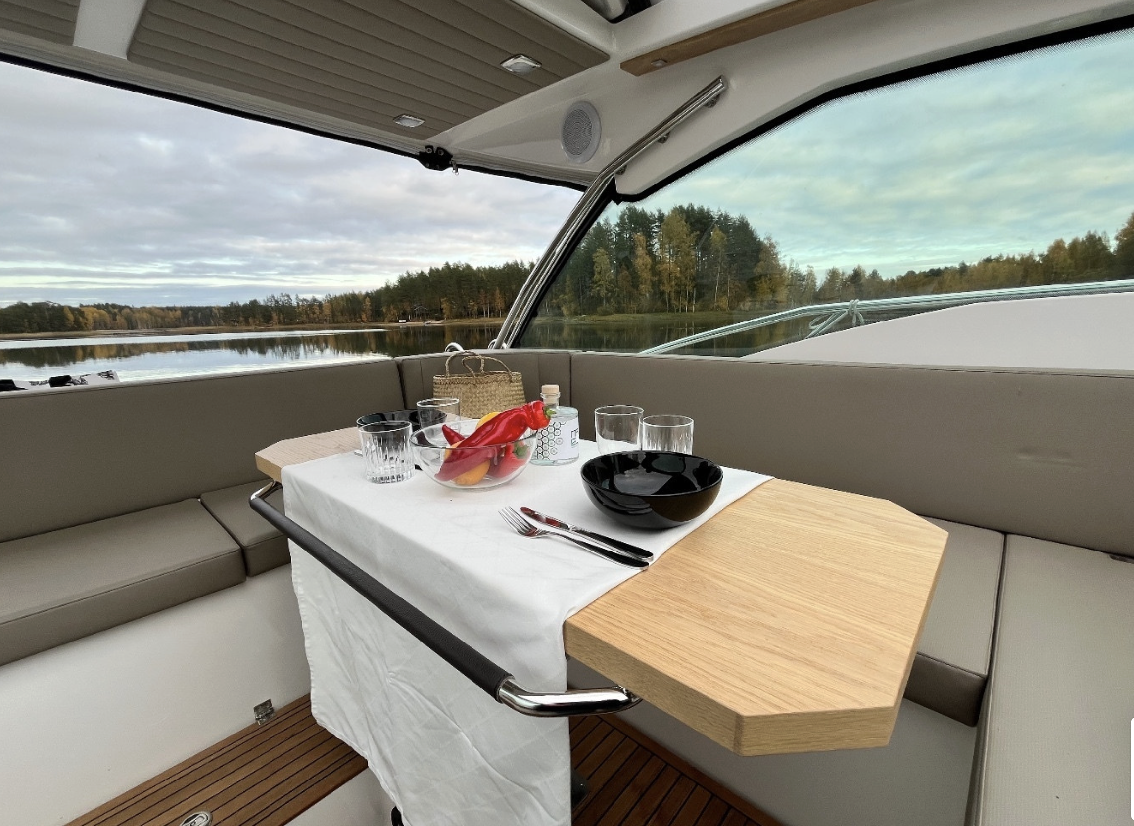 Flipper 900 ST med 2 x Mercury 200 HK från 2019 / Bara 36 timmar! - Bild 9