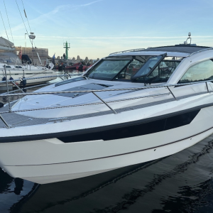 Flipper 900 ST med 2 x Mercury 225 HK från 2022 / 13 669 kr/mån