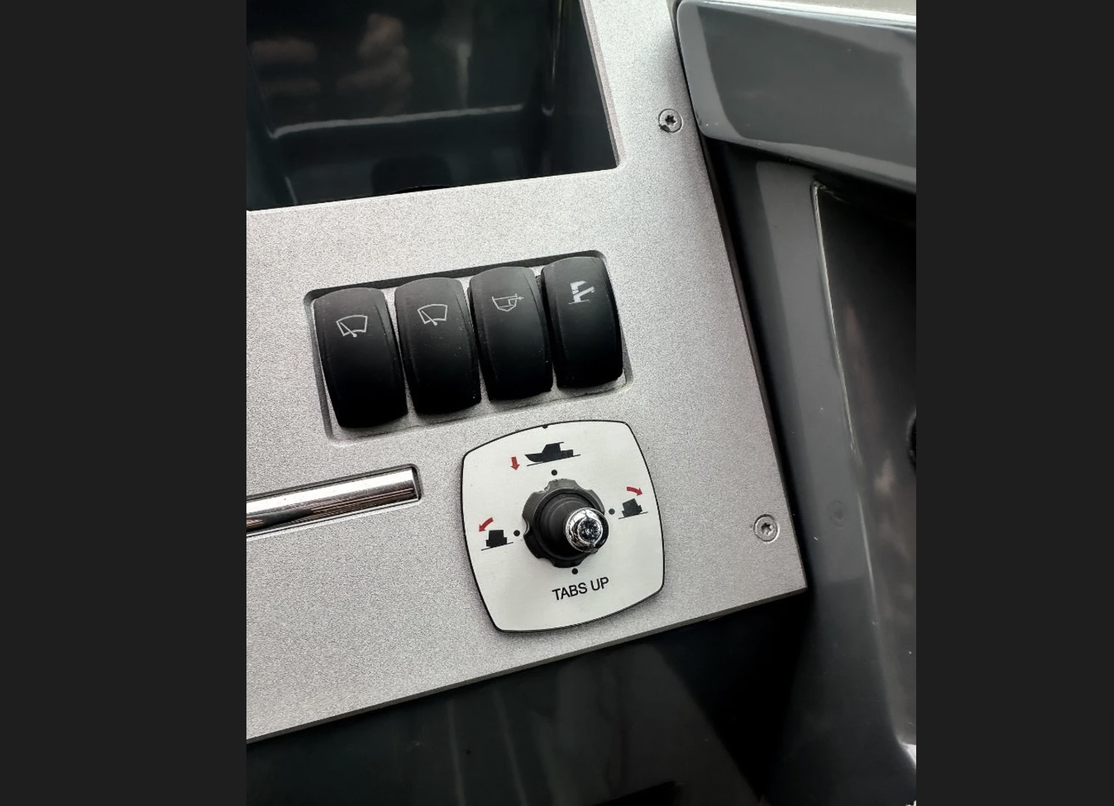 Flipper 640 DC med Mercury 150 hk från 2019 / 2 993 kr/mån - Bild 14