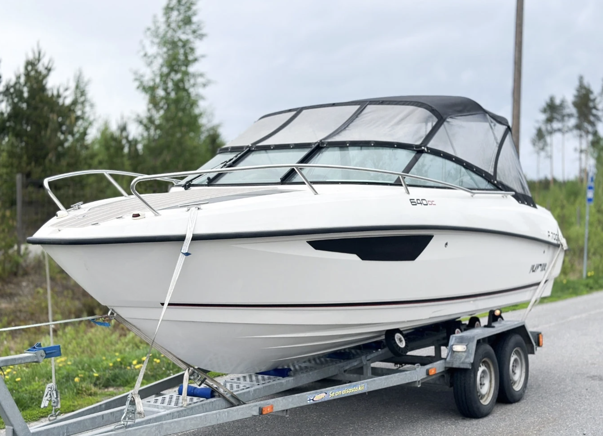 Flipper 640 DC med Mercury 150 hk från 2019 / 2 993 kr/mån