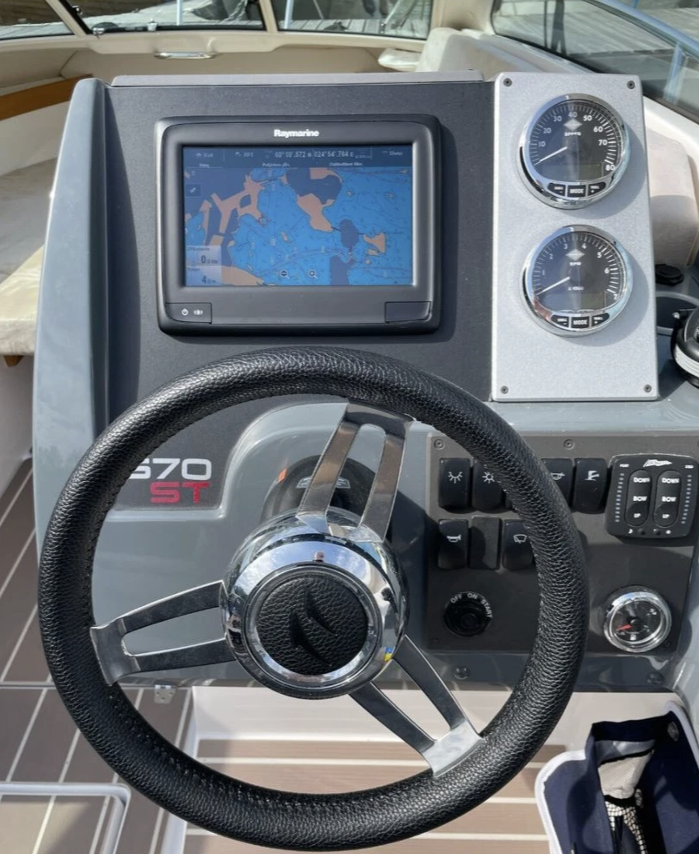 Flipper 670 ST med Mercury 150 hk från 2017 / 3 113 kr/mån - Bild 6