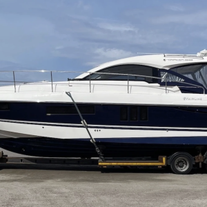 Fairline Targa 38 GT med 2 x Volvo Penta 300 hk från 2013 / Superfin!