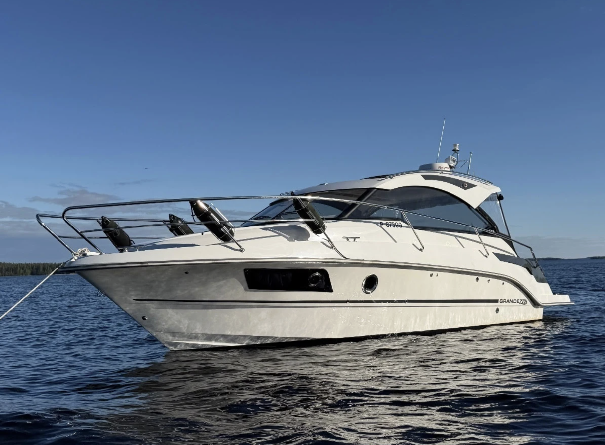 Grandezza 28 OC med Volvo Penta 270HK från 2021 / 9 347 kr/mån