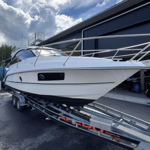 Grandezza 28 OC med Volvo Penta 270HK från 2020 / 9 347 kr/mån