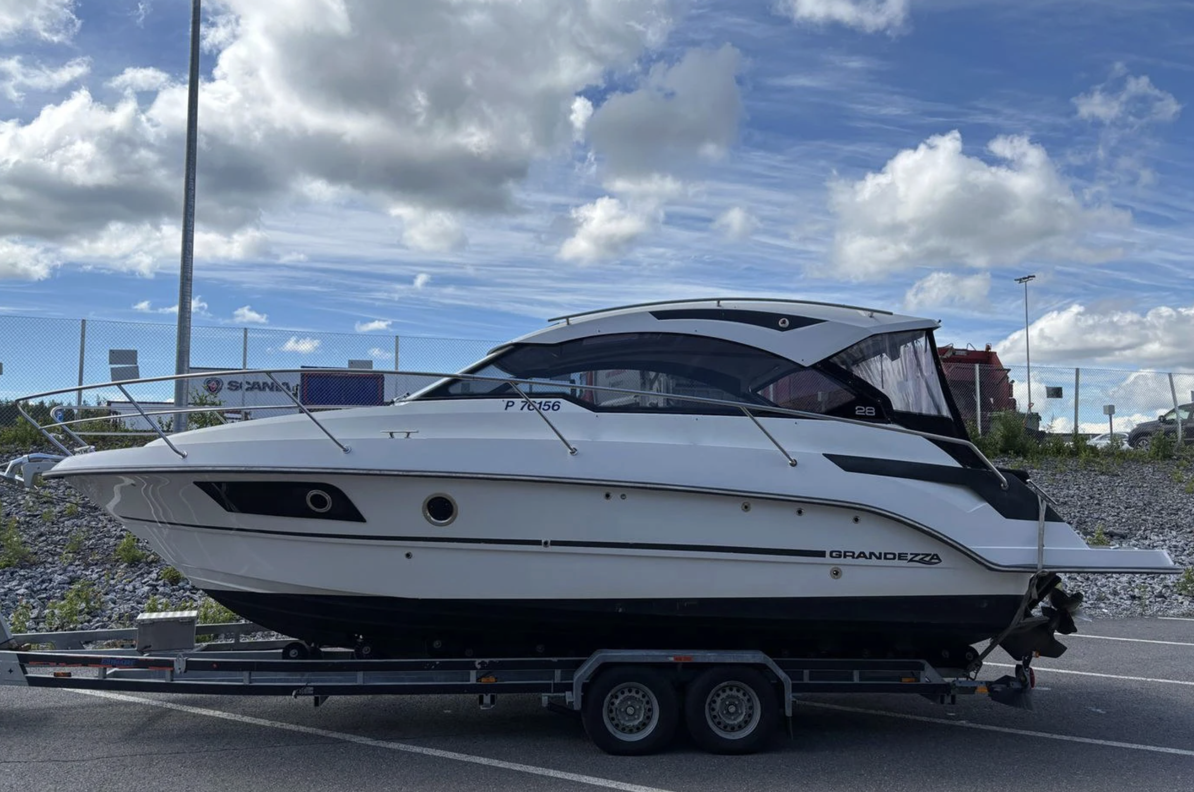 Grandezza 28 OC med Volvo Penta 270HK från 2020 / 9 347 kr/mån - Bild 4