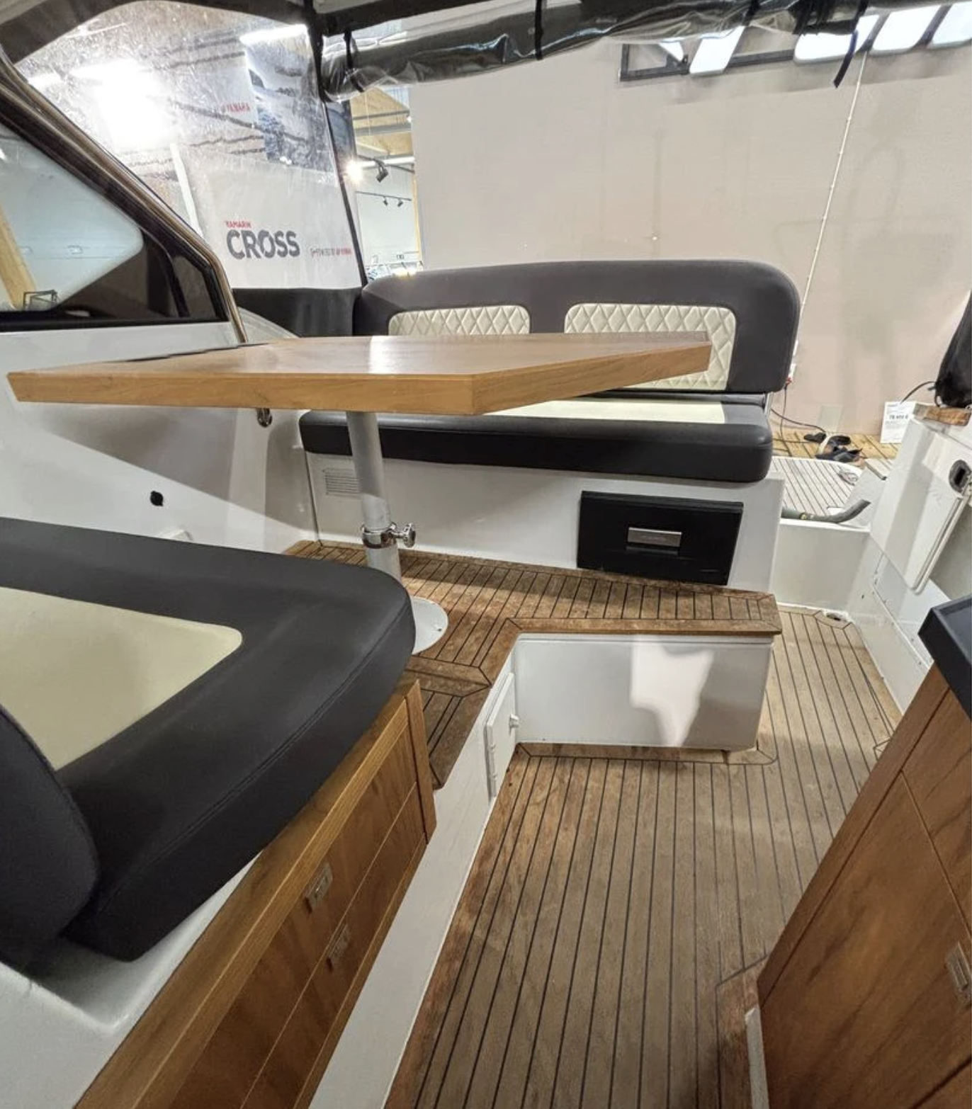 Grandezza 28 OC med Volvo Penta 270HK från 2020 / 9 347 kr/mån - Bild 16