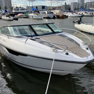 Flipper 650 DC med Mercury 150 hk från 2019 / 2 993 kr/mån