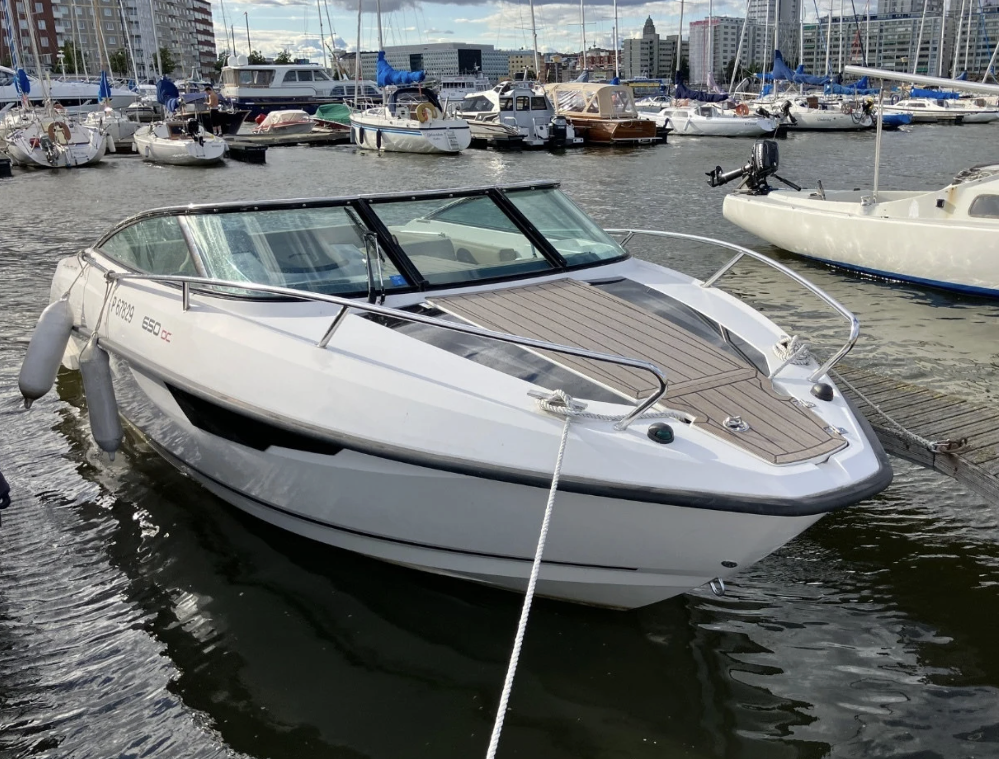 Flipper 650 DC med Mercury 150 hk från 2019 / 2 993 kr/mån