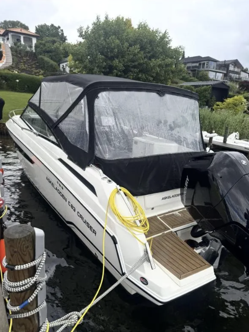 Askeladden C83 Cruiser med Mercury V10 Verado 350 HK från 2022 / 9 071 kr/mån - Bild 3