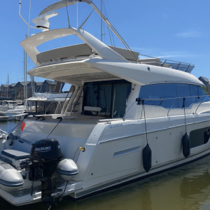 Prestige 460 med Volvo Penta 2x 380 HK från 2021 / Unik möjlighet!