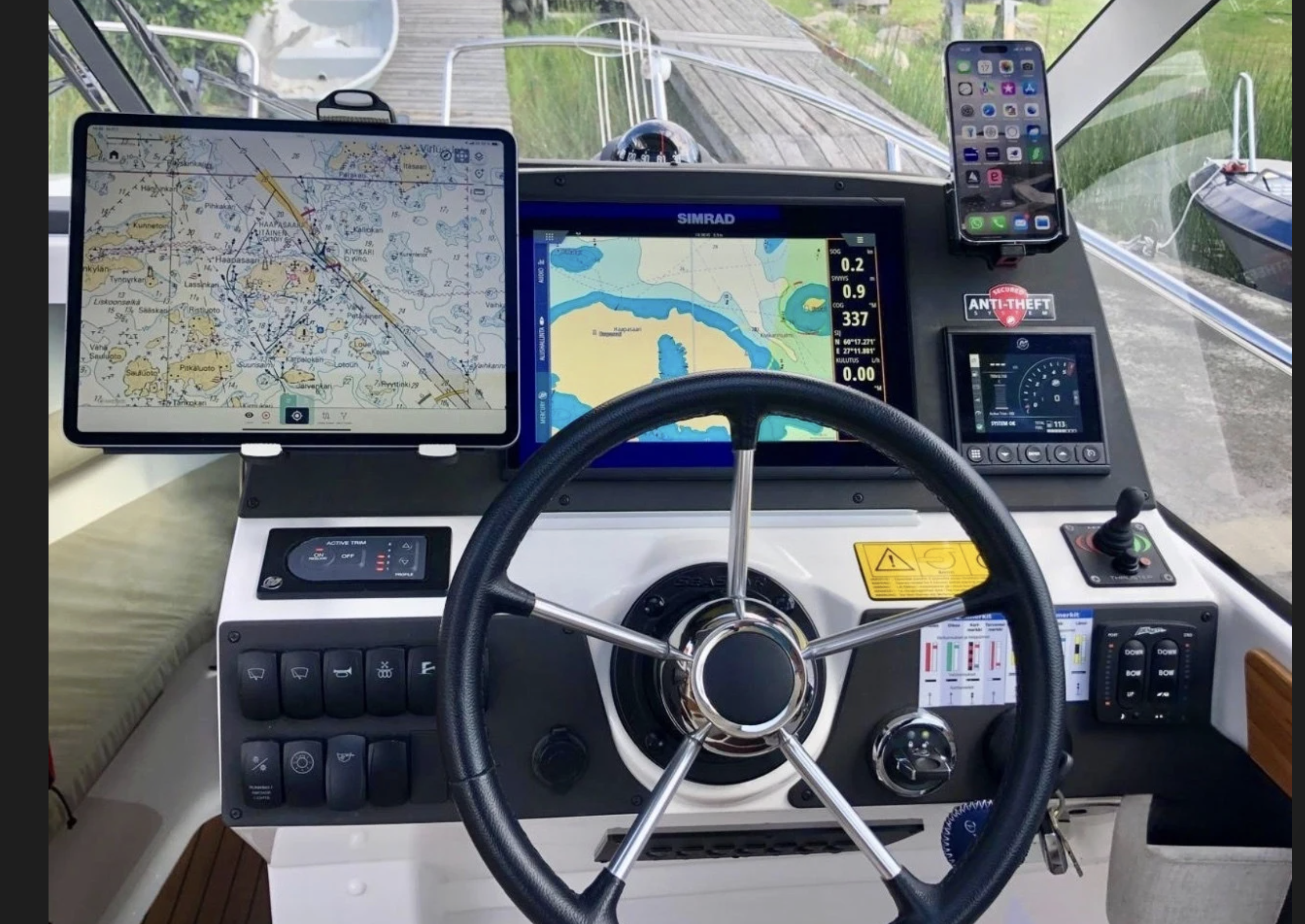 Aquador 25 HT med MerCruiser 250 HK från 2019 / 5 174 kr/mån - Bild 5