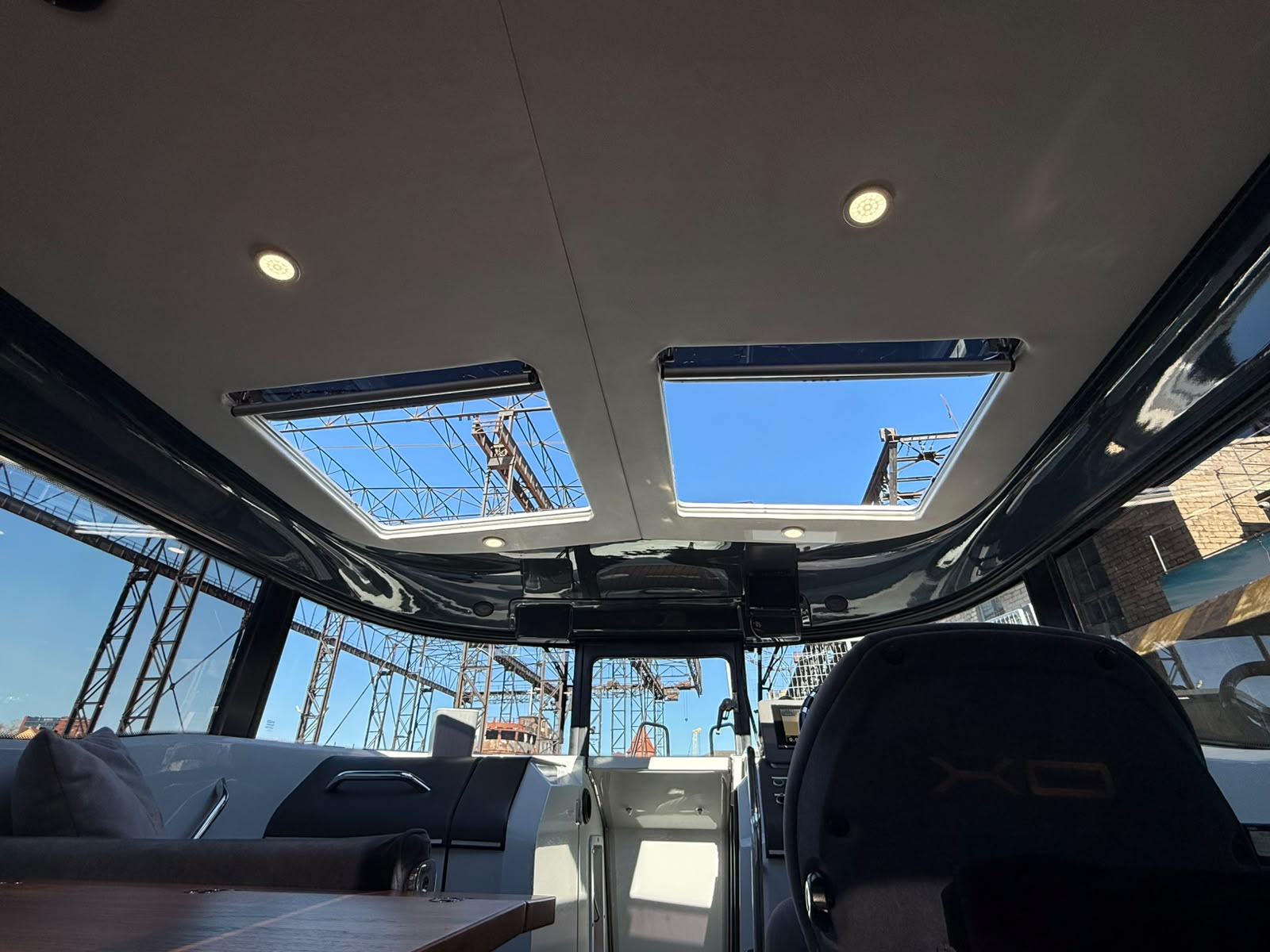 XO 270 RS Cabin med Volvo Penta 300 HK från 2015 / 5 986 kr/mån - Bild 15