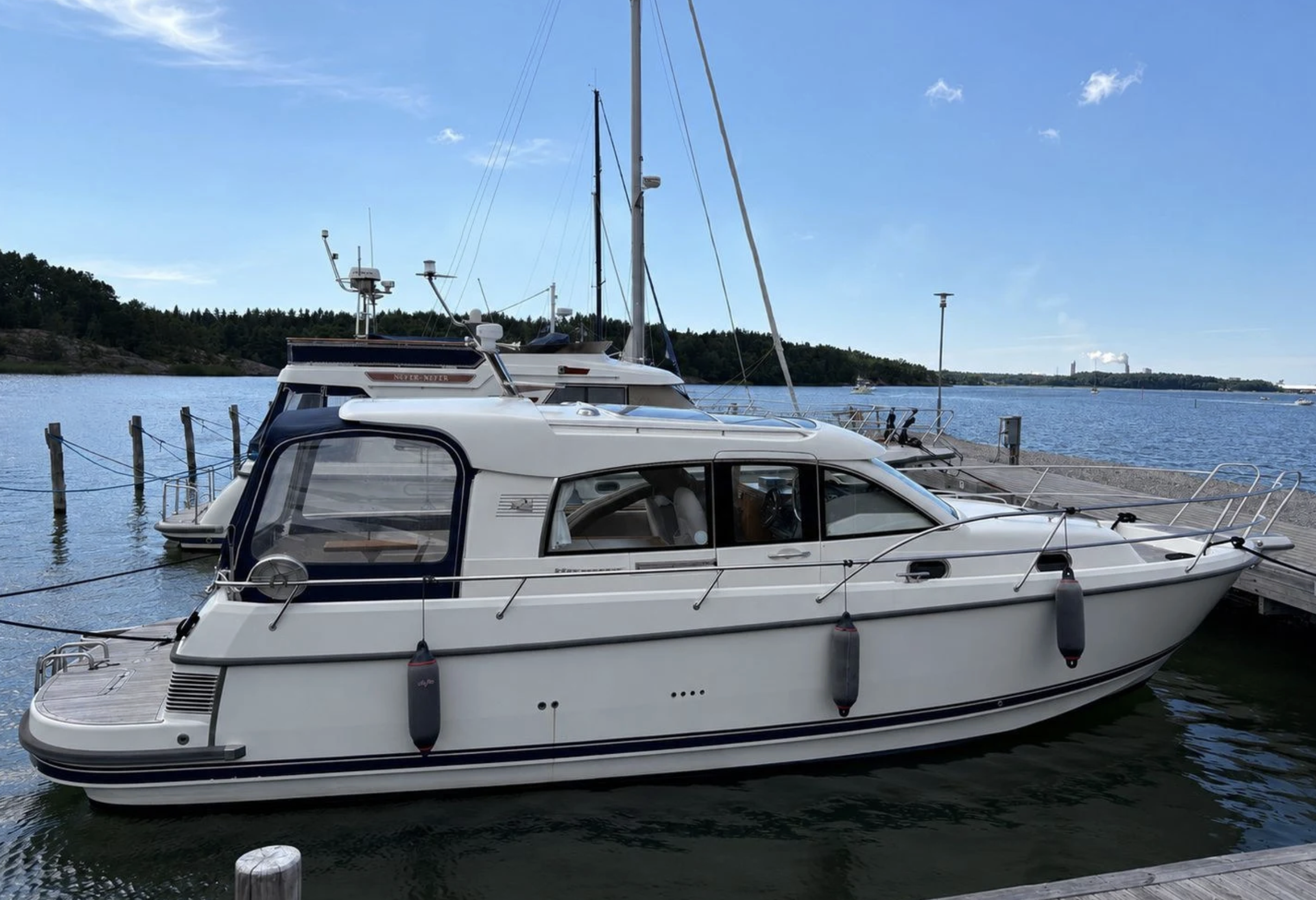 Nimbus 365 Coupe med Volvo Penta 370hk från 2010 / 12 820kr/mån