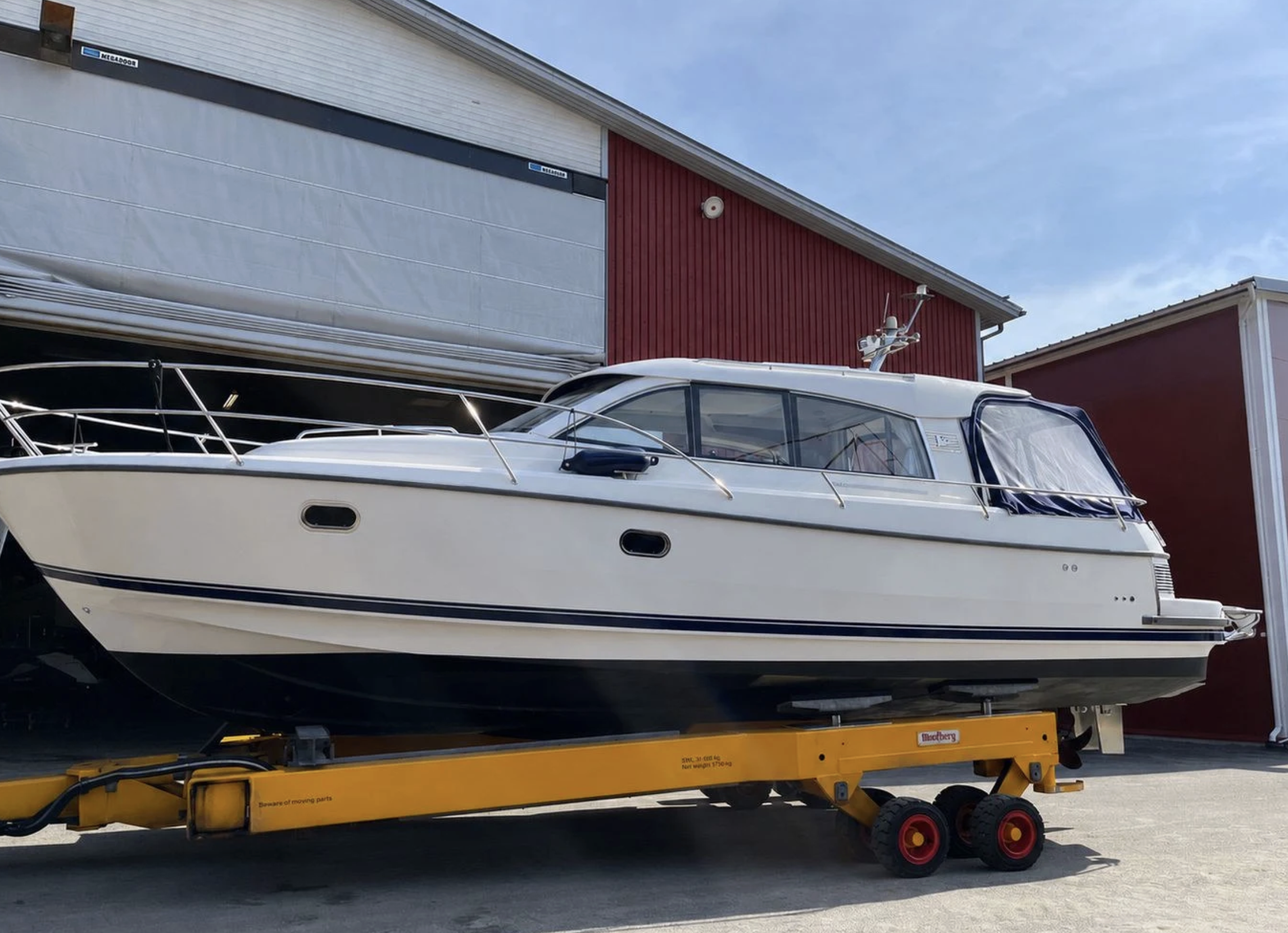Nimbus 365 Coupe med Volvo Penta 370hk från 2010 / 12 820kr/mån - Bild 3