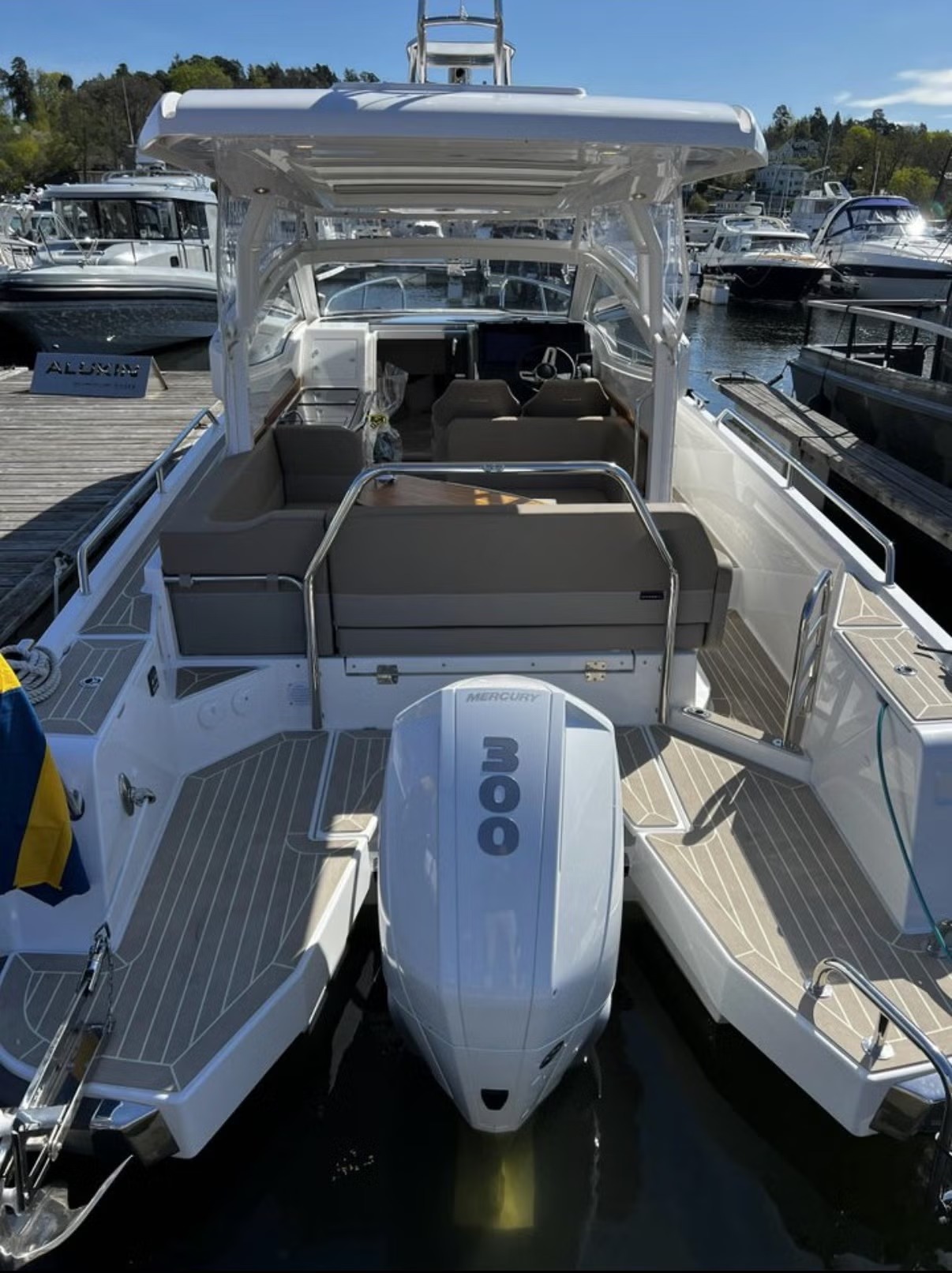Nimbus W9 med Mercury 300 HK från 2022 / 8 693 kr/mån - Bild 22