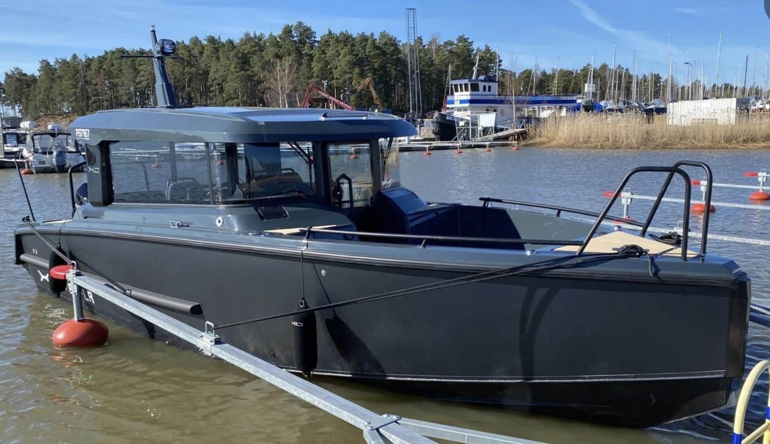 XO EXPLR 9 med Mercury 300 hk från 2022 / 7 894 kr/mån