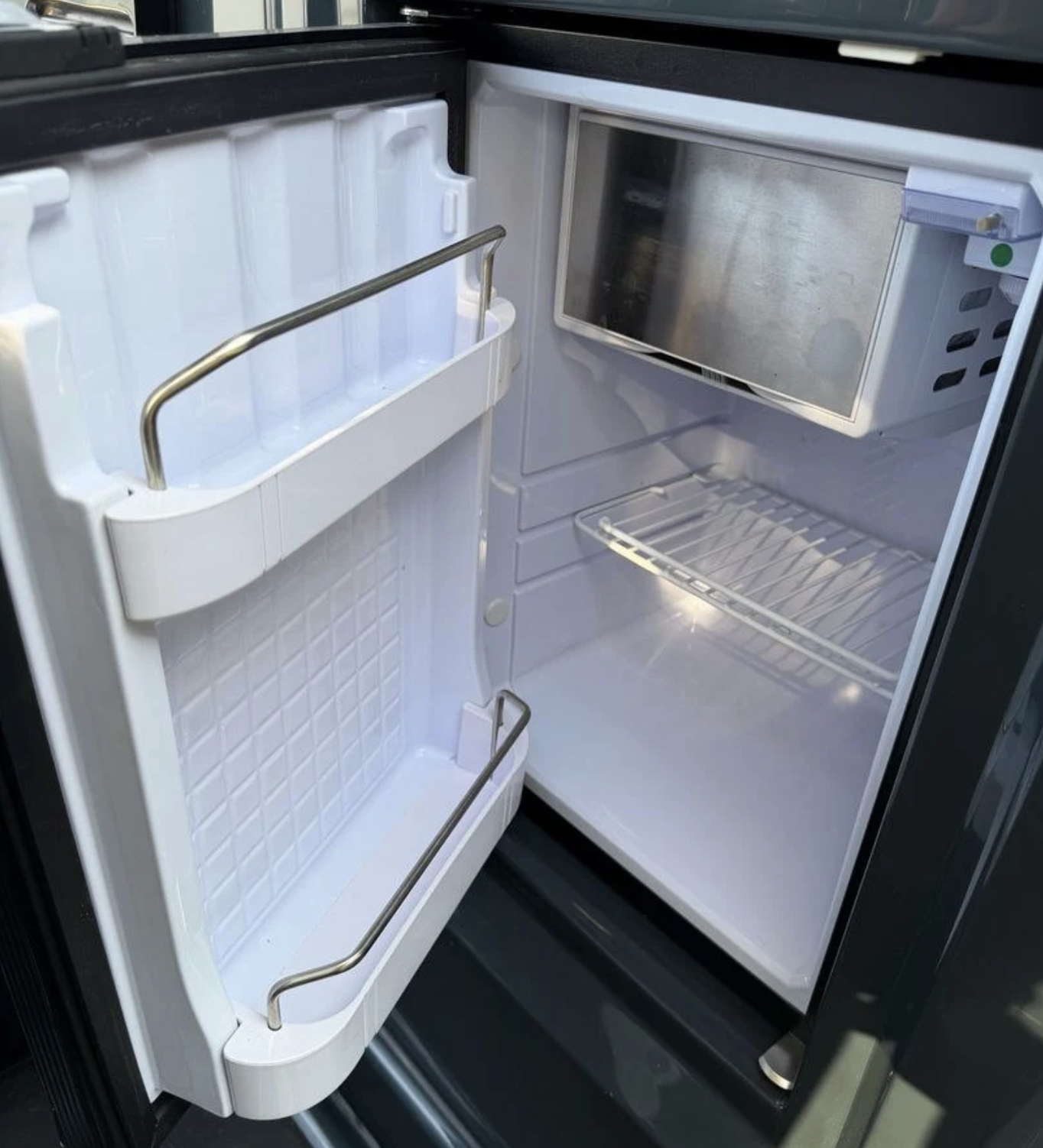 XO EXPLR 9 med Mercury 300 hk från 2022 / 7 894 kr/mån - Bild 13