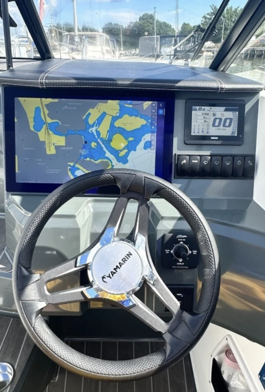 Yamarin 67 DC med Yamaha 250 från 2022 / 5 079 kr/mån - Bild 9