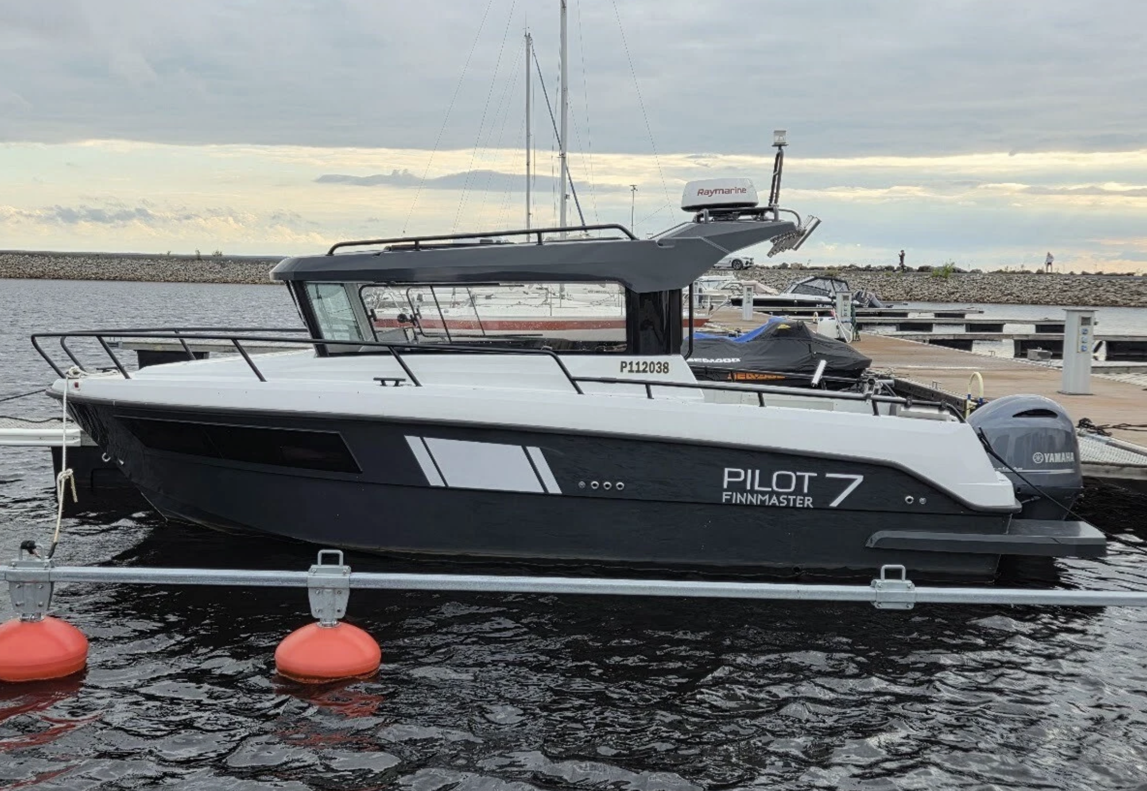 Finnmaster Pilot 7 med Yamaha 200 HK från 2023 / 5 308 kr/mån